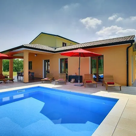 Villa Frankovici *