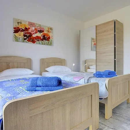Holiday home Frankovici