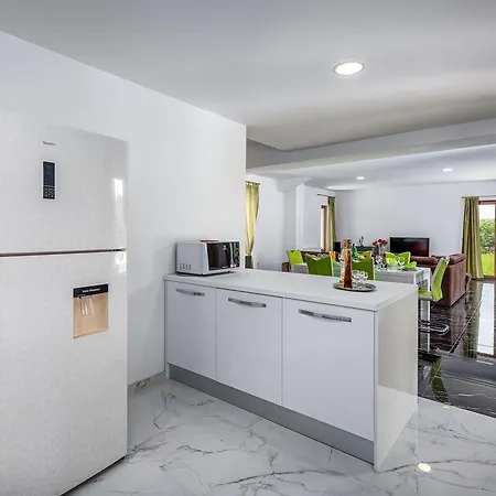 Holiday home Frankovici *